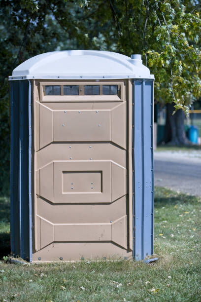 Best Portable restroom trailer rental  in Rugby, ND